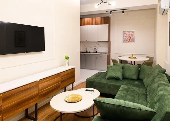 Axiom - Center Apartment